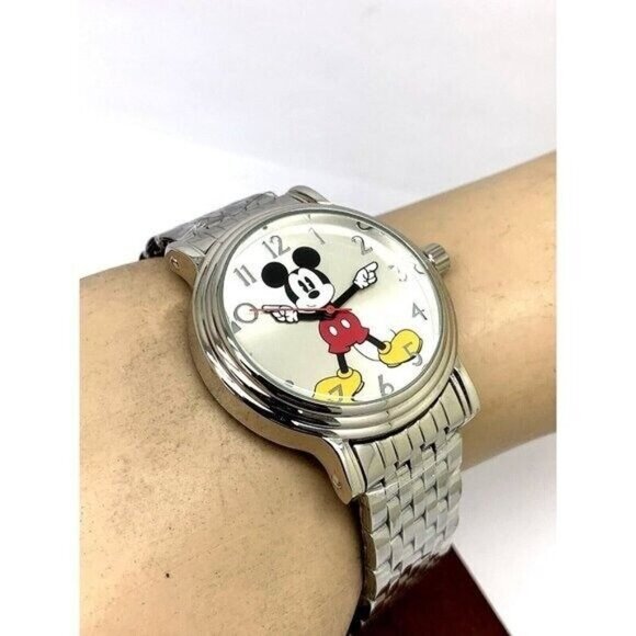 Disney Mickey Mouse Women\'s Watch WDS000684 Quartz Silver Dial Stainless Steel